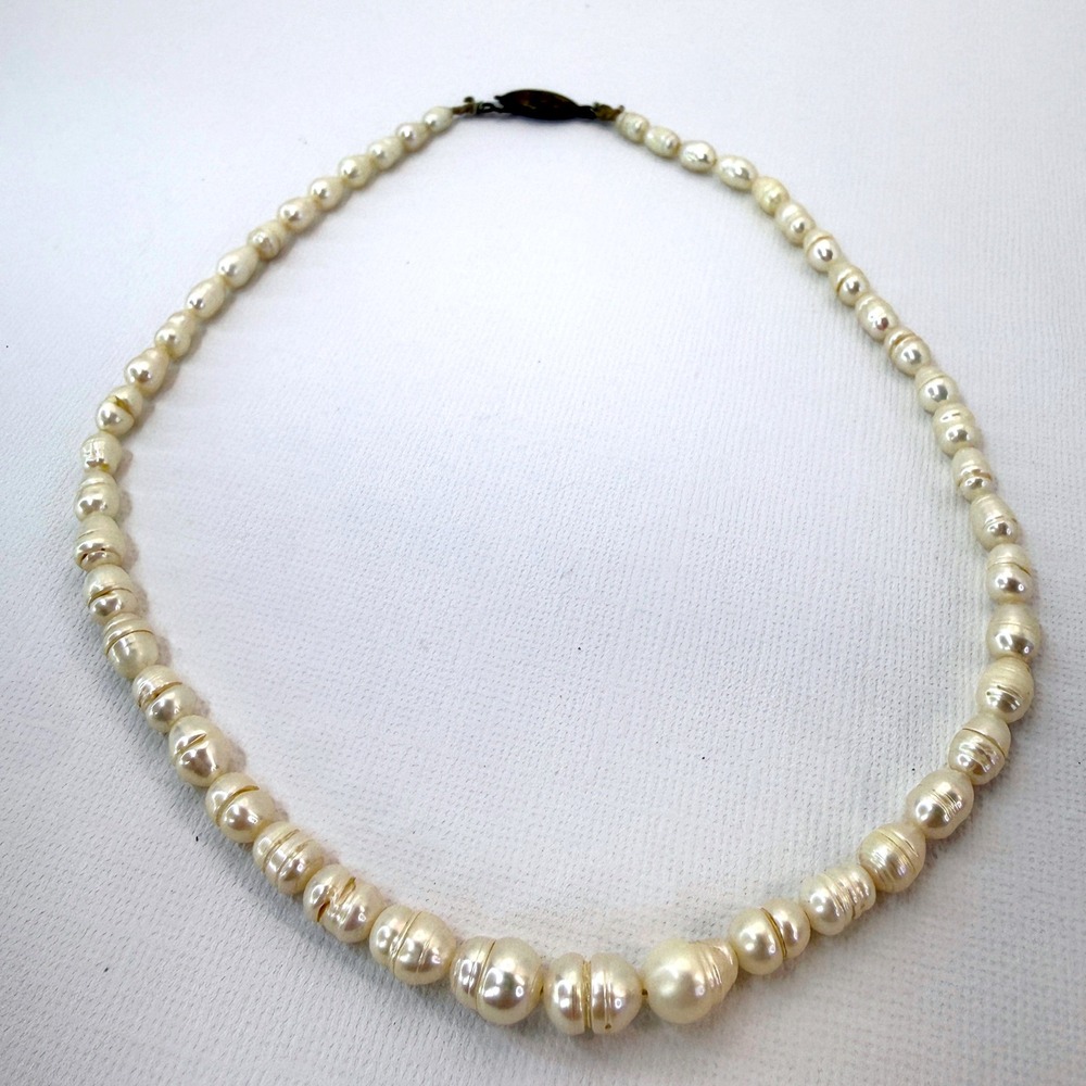 Vintage Graduated Baroque Freshwater Pearl Necklace Creamy Ivory Filigree Clasp